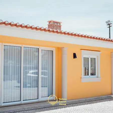 Dom wakacyjny Yellow Sweet - Maria E Beatriz