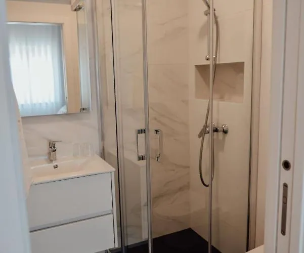 Yellow Sweet - Maria E Beatriz Dom wakacyjny Nazaré