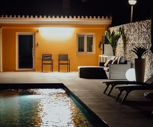 Yellow Sweet - Maria E Beatriz Holiday home *